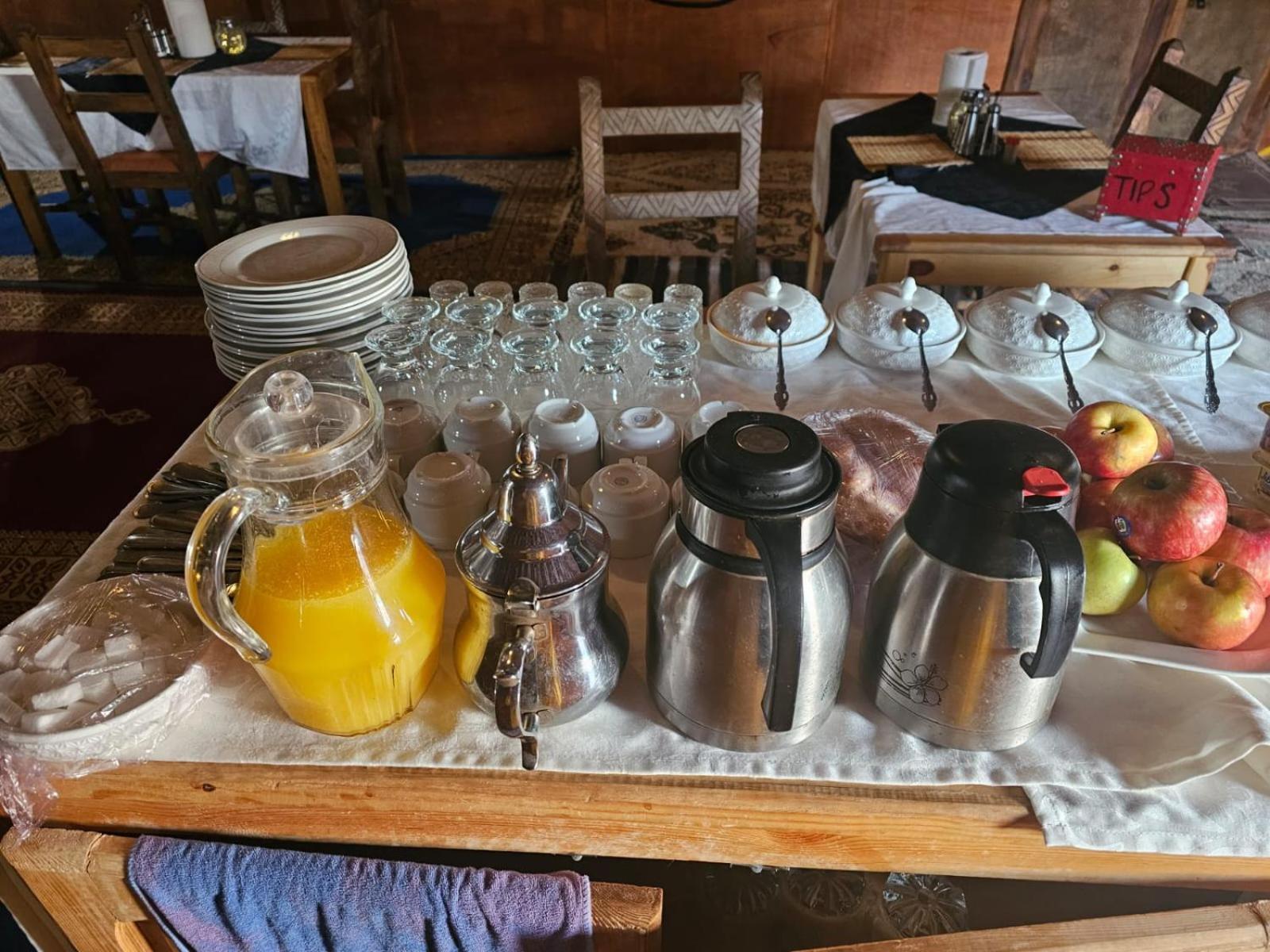 ホテル Unique Sahara Camp メルズーガ エクステリア 写真