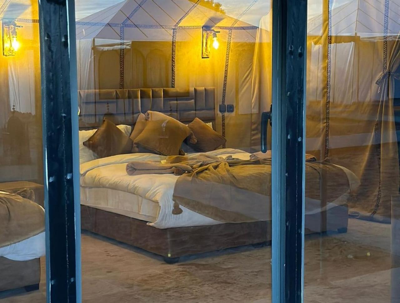ホテル Unique Sahara Camp メルズーガ エクステリア 写真