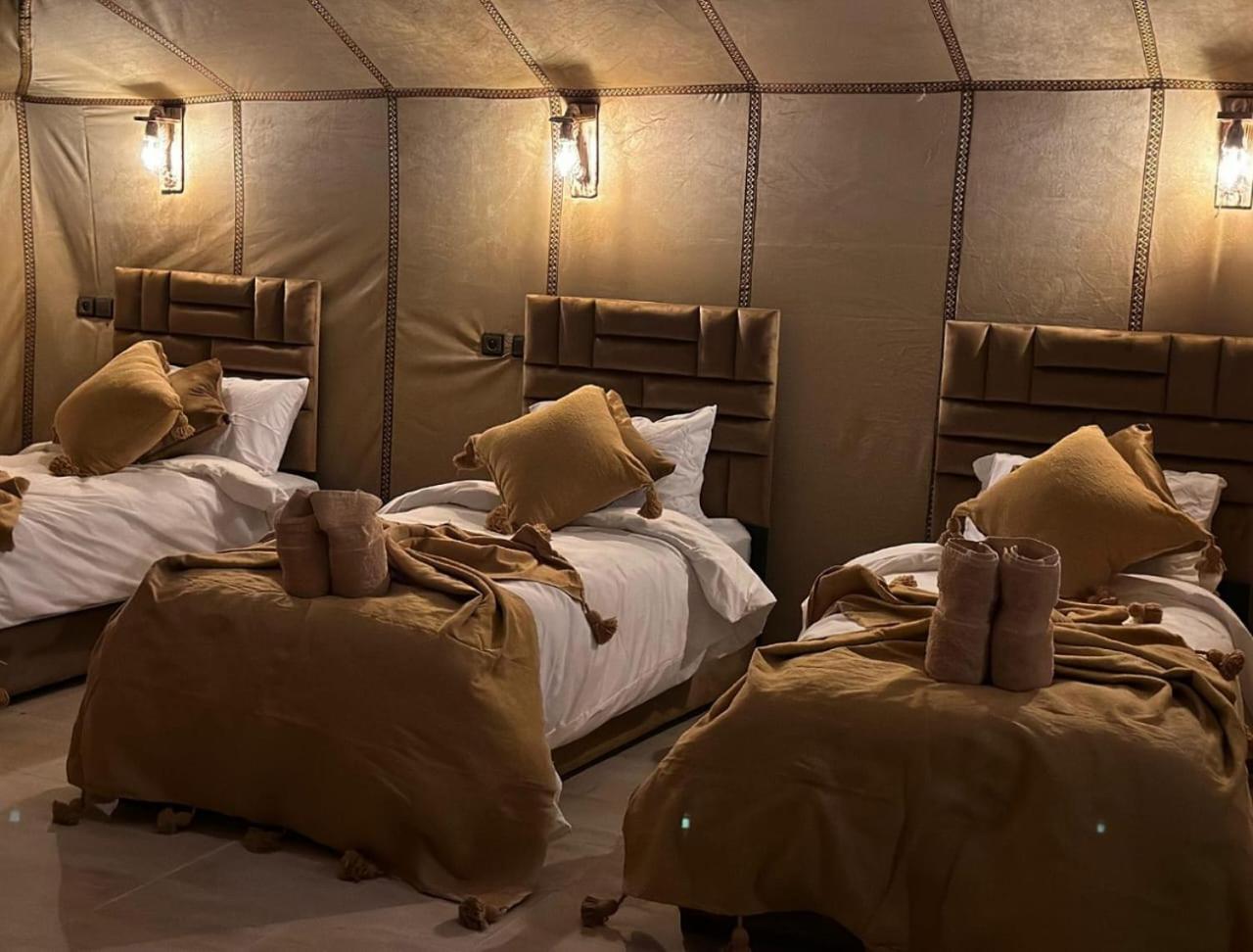 ホテル Unique Sahara Camp メルズーガ エクステリア 写真